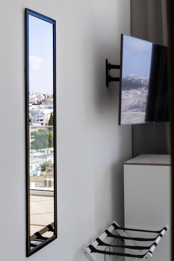 Modern Apartment In The Center Of St Julians By Arcobnb San Giuliano Esterno foto