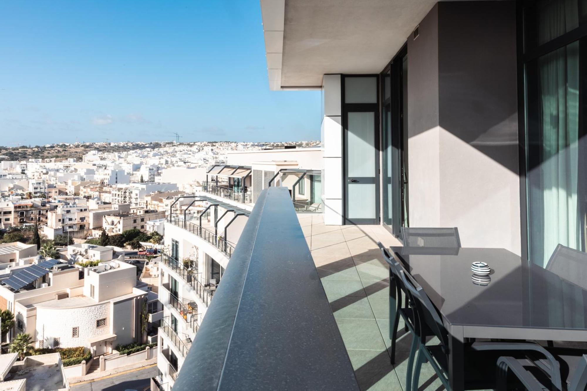 Modern Apartment In The Center Of St Julians By Arcobnb San Giuliano Esterno foto